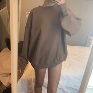 Brandy Melville crew neck